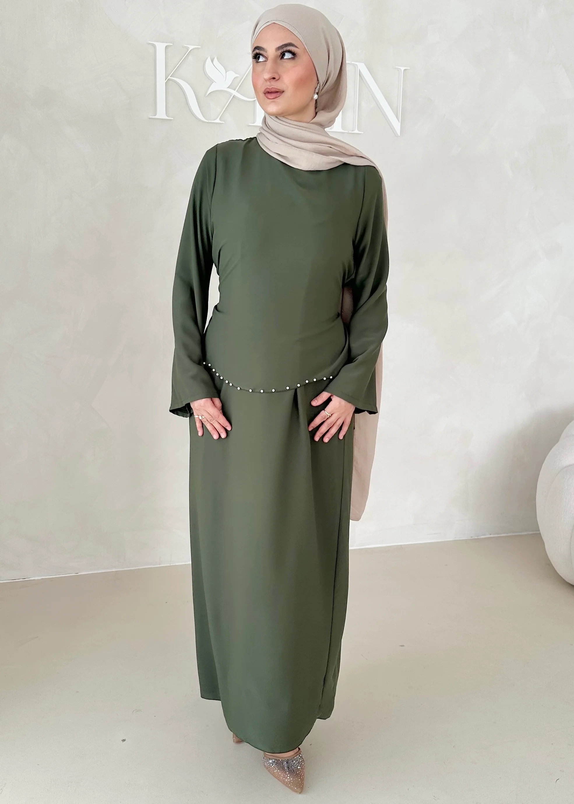 Zweilagiges Pearl Kleid - Image 22